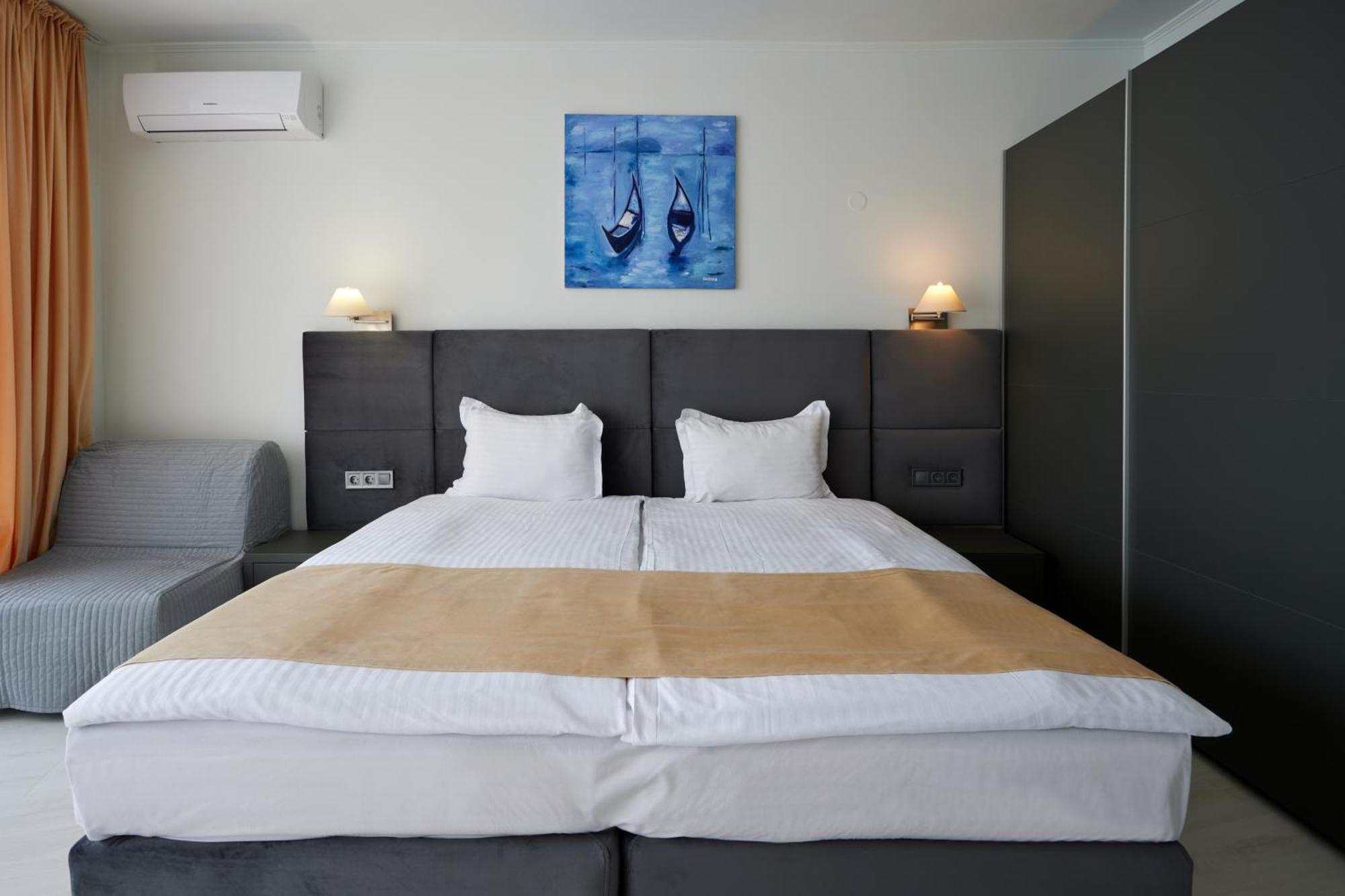Hotel Continental 골든샌드 외부 사진