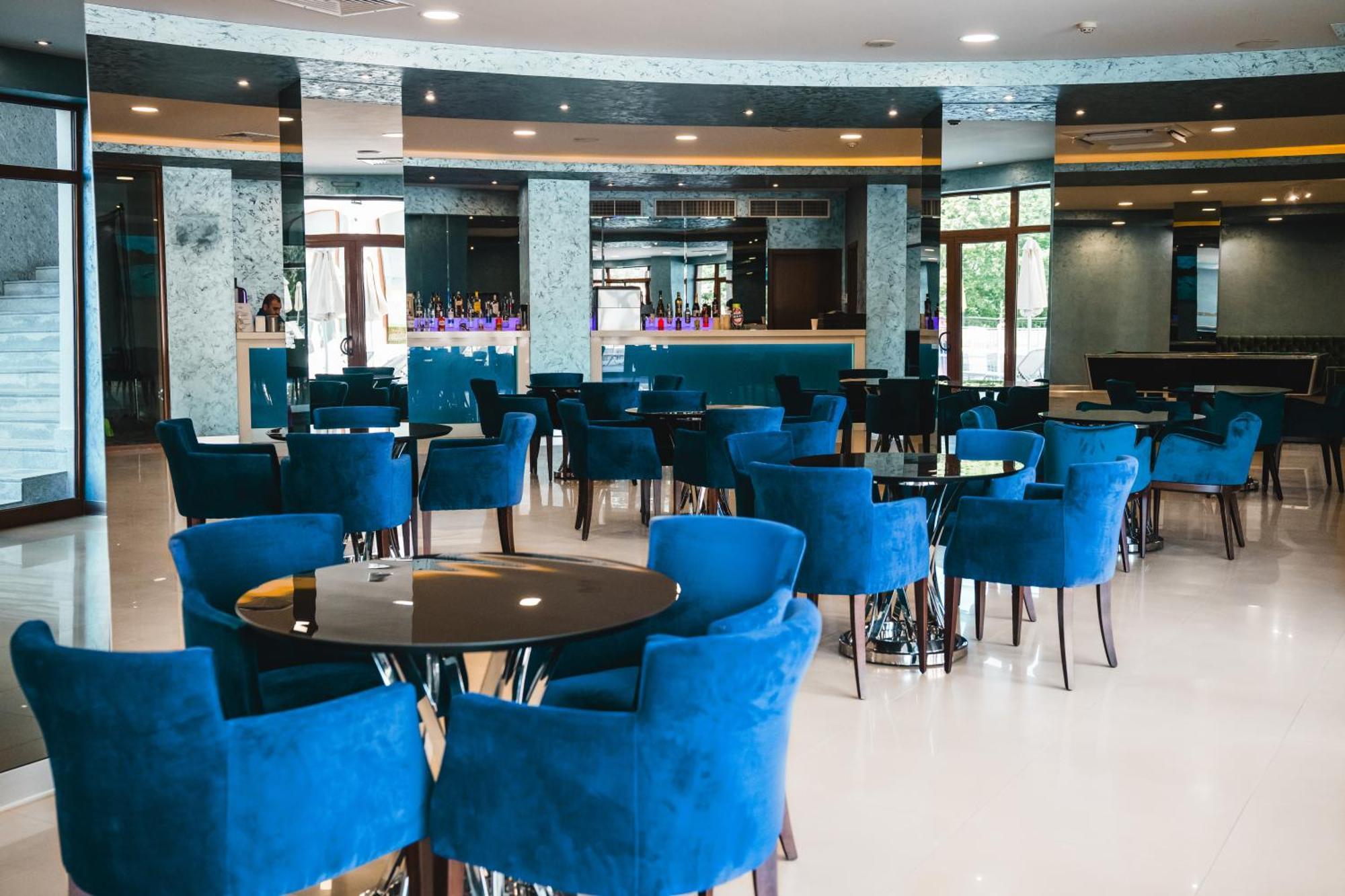 Hotel Continental 골든샌드 외부 사진